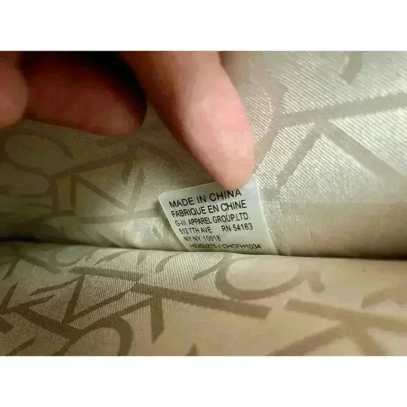 Calvin Klein Tablet Sleeve Case Clutch 11" x 8.5" Brown Logo - Picture 8 of 12